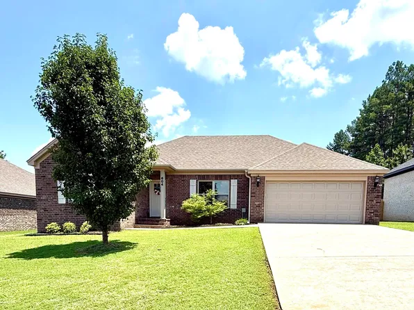 604 Samuel Loyce Dr, Searcy, AR 72143