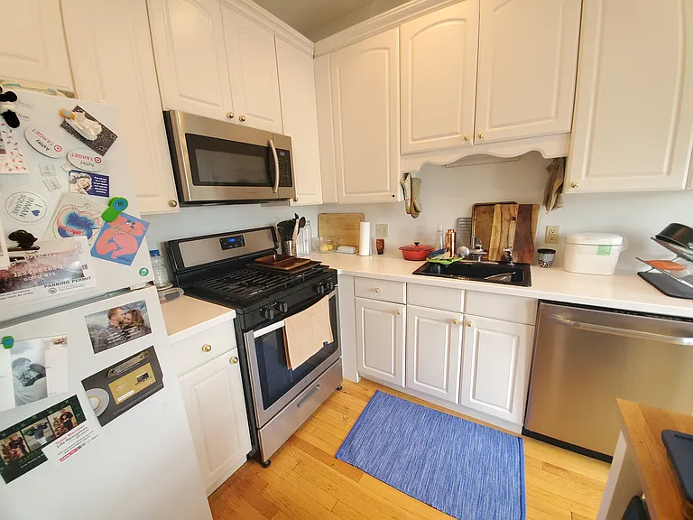 183 Columbia St #303 — Photo 4