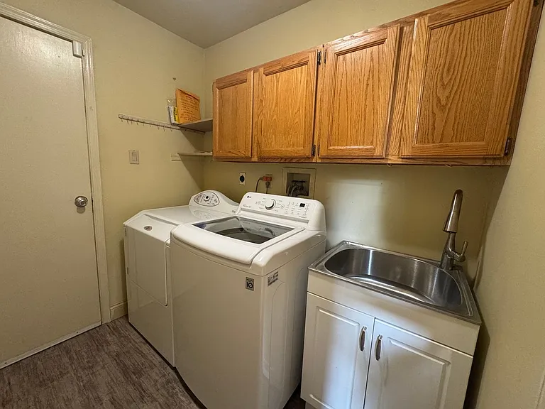 102 Ravenwood Pl — Photo 16