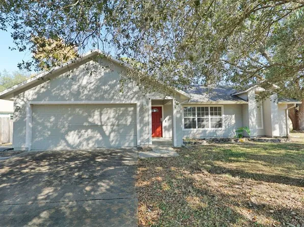 275 Awin Cir SE, Palm Bay, FL 32909