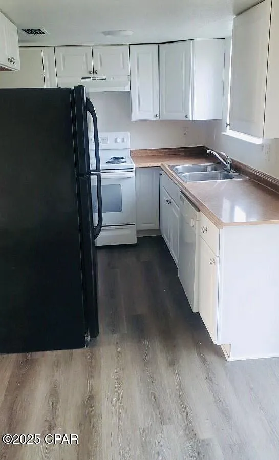 2 bed, 1.5 bath, 3672 sqft, $1,250 — Photo 4