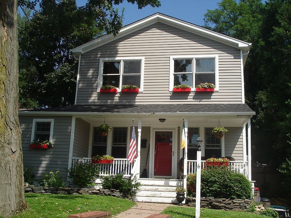 1st image of 6 Coles St