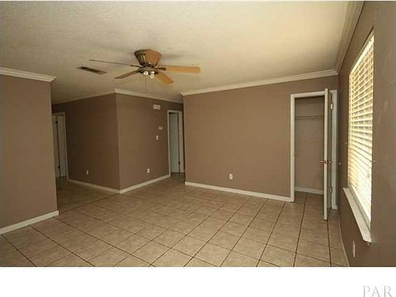 4th image of 4913-4915 Yacht Harbour Cir
