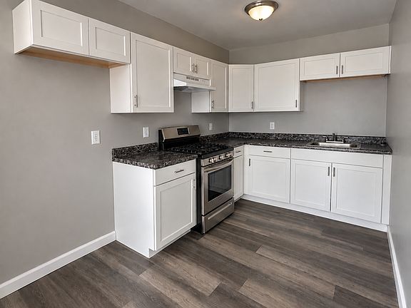 2nd image of 314 N Front St #2W