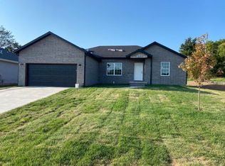 400 E Wright St, Willard, MO 65781