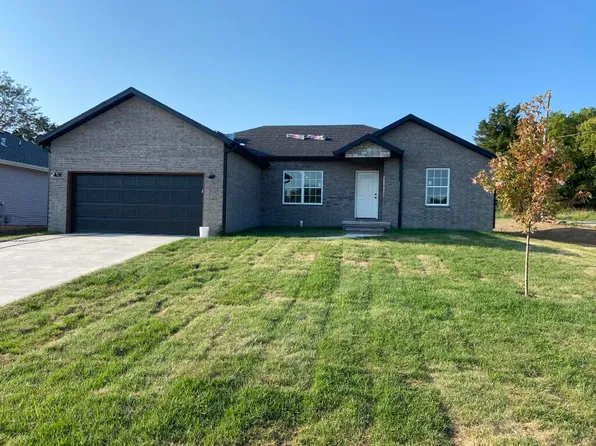 400 E Wright Street, Willard, MO 65781