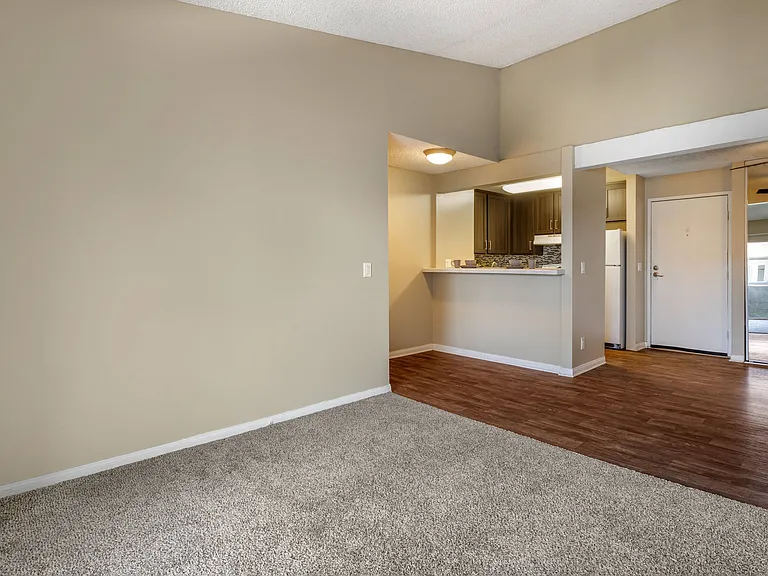 Northview-Southview Apartment Homes — Photo 14