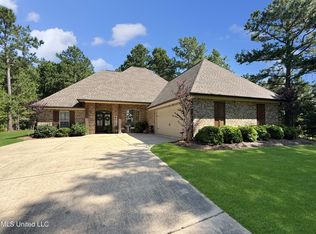 1178 Sanctuary Dr, Brandon, MS 39042