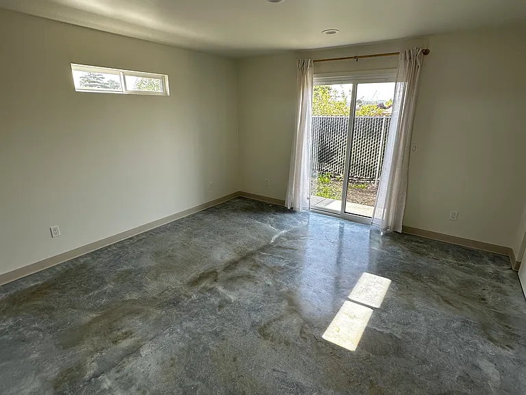 3301 Jayce Ct — Photo 11
