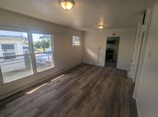 4014 S Beaumont Ave, Kansasville, WI 53139