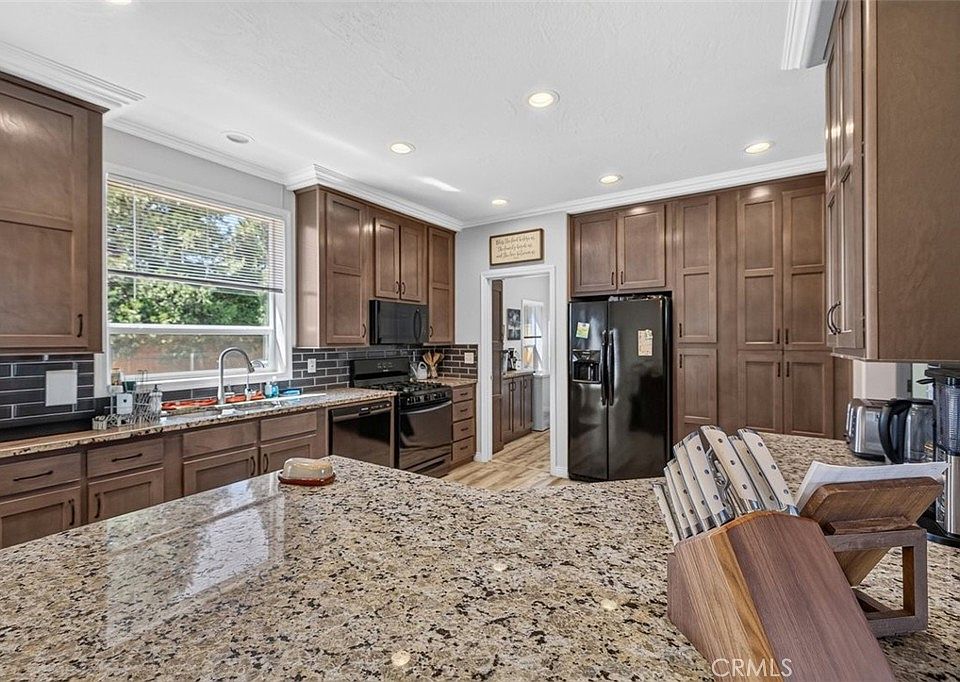 1st image of 6205 Lancaster Dr