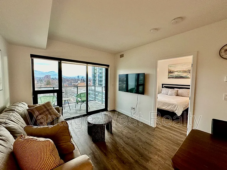 1471 Saint Paul St #801 — Photo 9