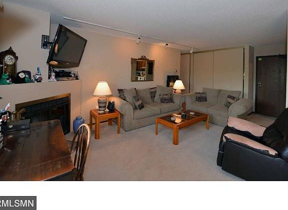 5th image of 4350 Trenton Ln N APT 203