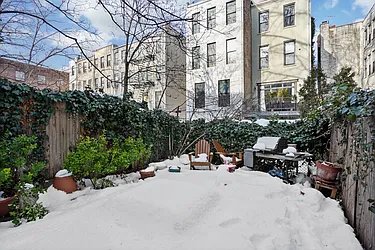 Rented by Oxford Property Group