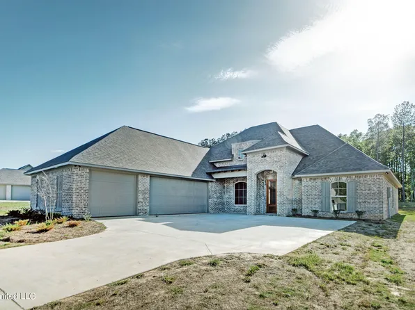 124 Richburg Ct, Pearl, MS 39208