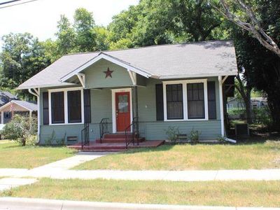 1417 Howard St, Taylor, TX, 76574