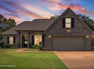 126 Highland Dr, Senatobia, MS 38668