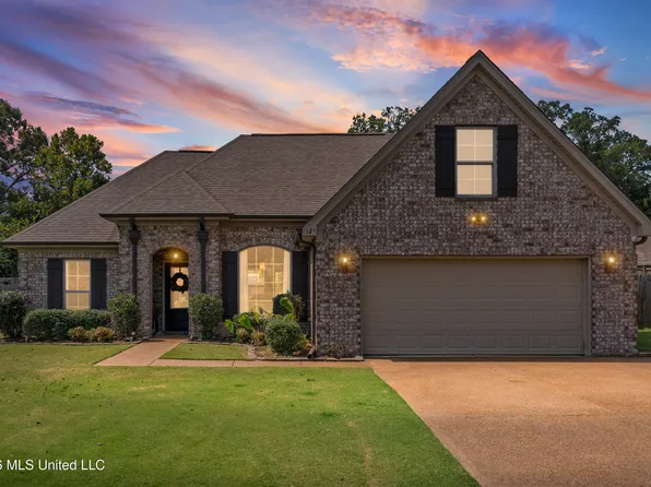 126 Highland Dr, Senatobia, MS 38668