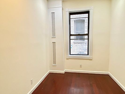 5th image of 295 Convent Ave #36A