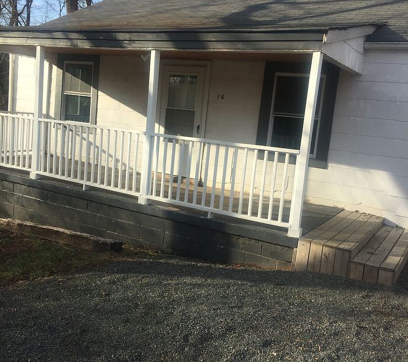 1st image of 16 Circle Dr