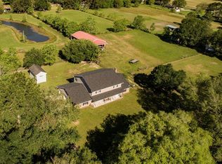 1816 9th St, Winnie, TX 77665