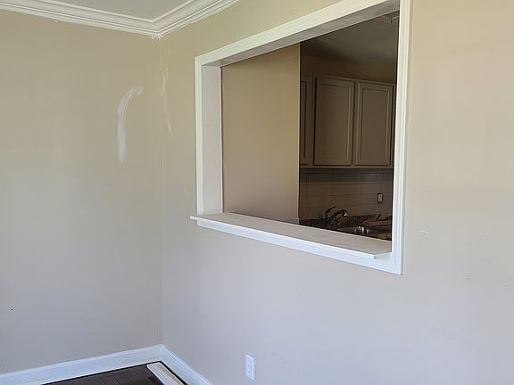 *Not actual. Sample unit pass-thru counter-bar.