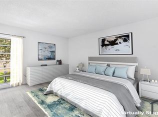 4855 NW 7th St #206, Miami, FL 33126