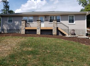 6246 Cleves Warsaw Rd, Cincinnati, OH 45233