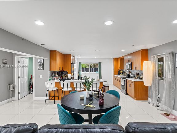 4th image of 1752 S Anhinga Ln