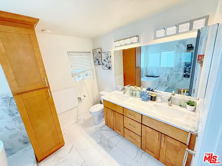 15213 Daphne Ave — Photo 23