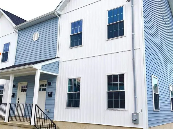 922 Centre St, Easton, PA 18042