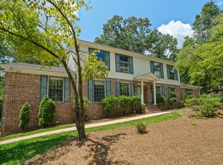3553 Hampshire Dr, Mountain Brook, AL 35223