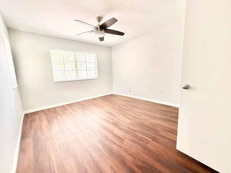 4856 N State Road 7 #1207 — Photo 13