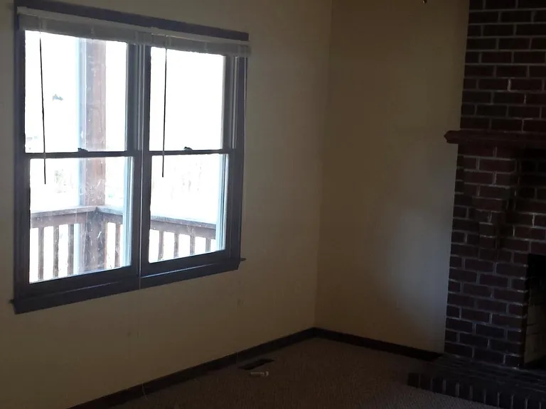3301 Sylvania Rd — Photo 16