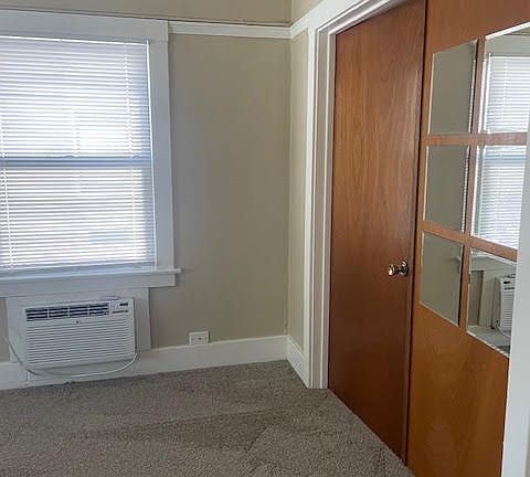 4th image of 2031 I St APT 7