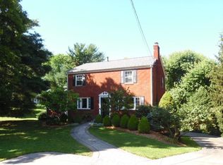 803 Colegate Dr, Marietta, OH 45750