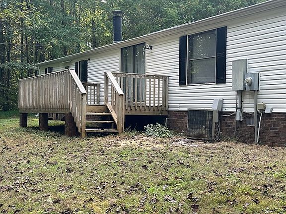3rd image of 635 Plaza Dr