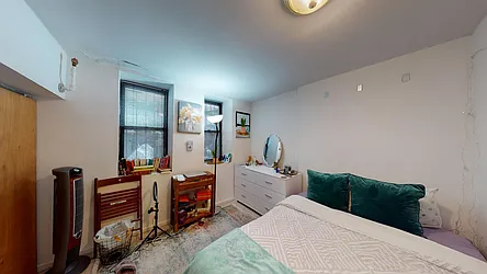 Rented by Bond New York