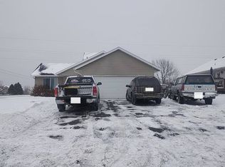 1601 Griffing Park Rd, Buffalo, MN 55313