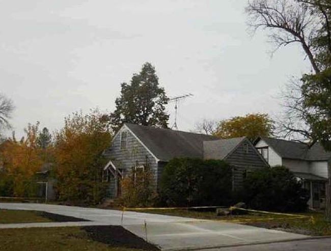 2nd image of 412 1st Ave SW