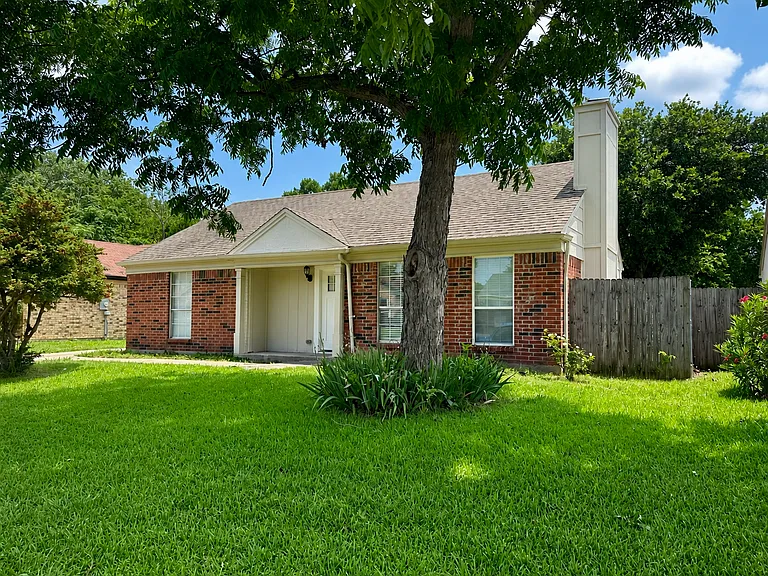 4616 Rose Of Sharon Ln — Photo 3