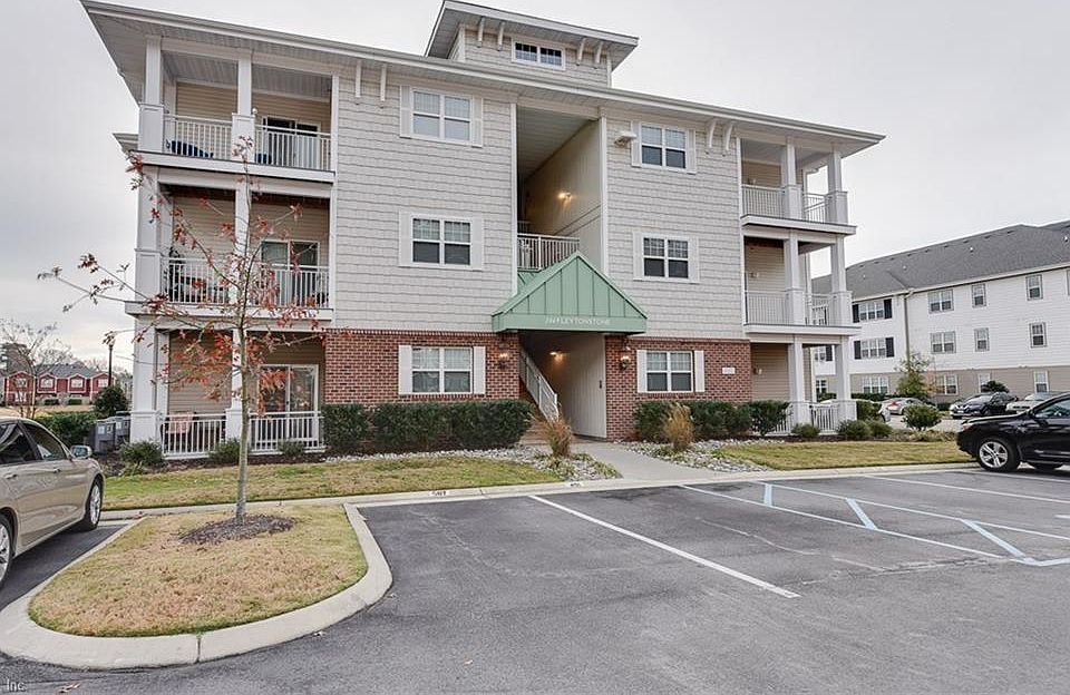 1st image of 2469 Leytonstone Dr APT 306