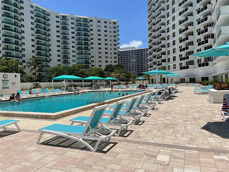 3725 S Ocean Dr #911 — Photo 15