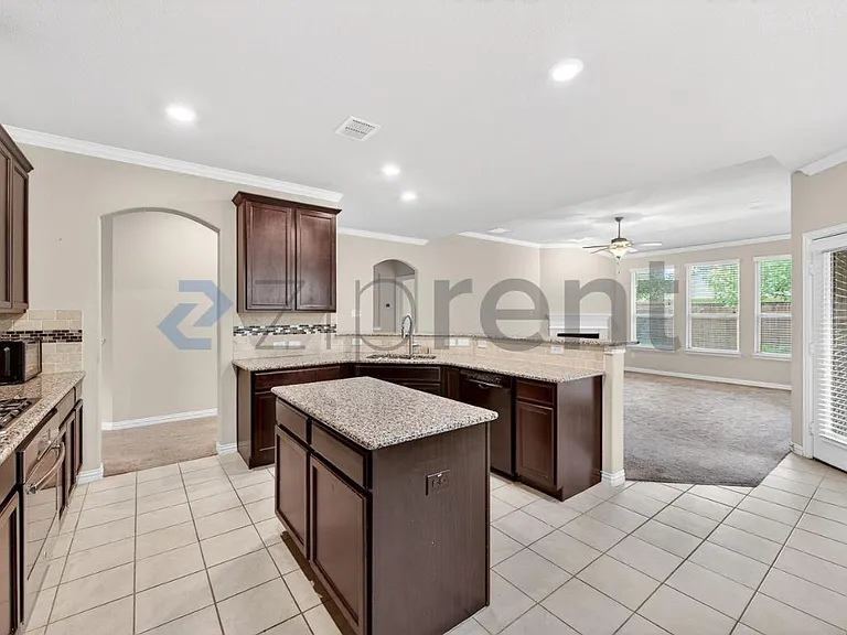 12417 Hitch Rack Way — Photo 11