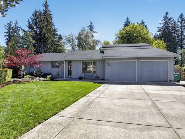 11824 SE Sunnycreek Ln, Clackamas, OR 97015
