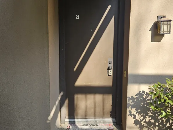 731 Woodside Ln E Unit 3, Sacramento, CA 95825