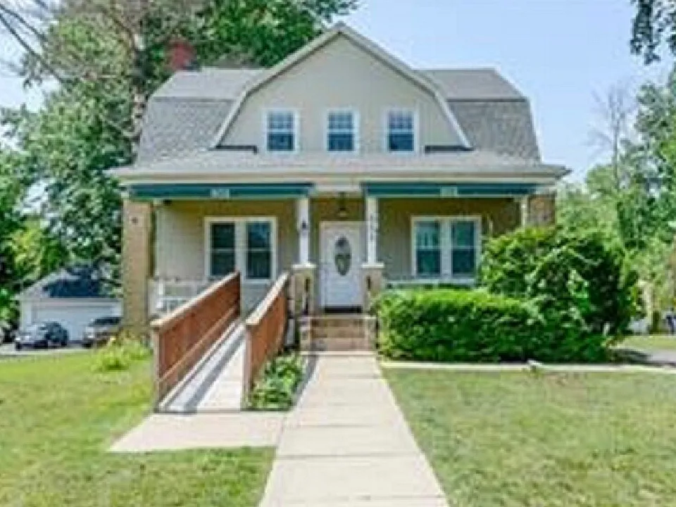 602 New Britain Ave #102