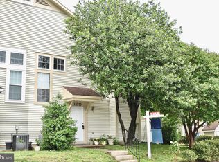 14370 Gringsby Ct, Centreville, VA 20120