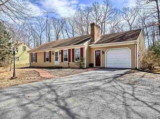 5250 Waltersdorff Rd, Spring Grove, PA 17362