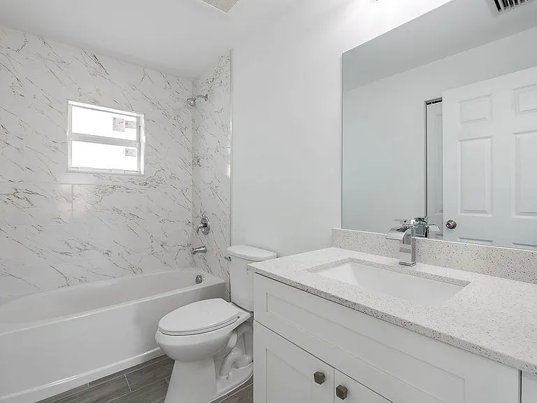 4959 SE Primrose Way #1 — Photo 16